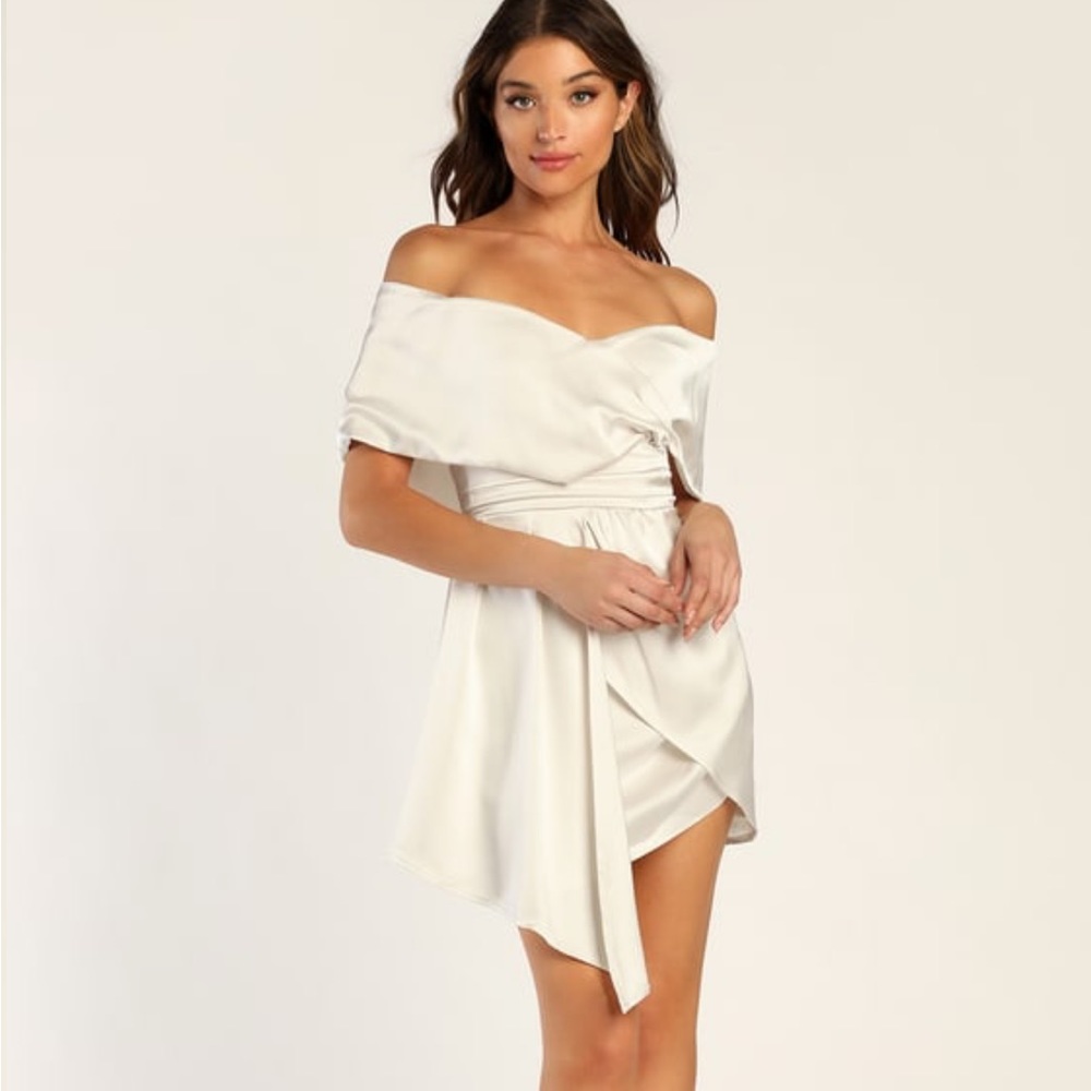 NEW LULUS MEDIUM IVORY DRESS SATIN OFF THE SHOULDER NWT